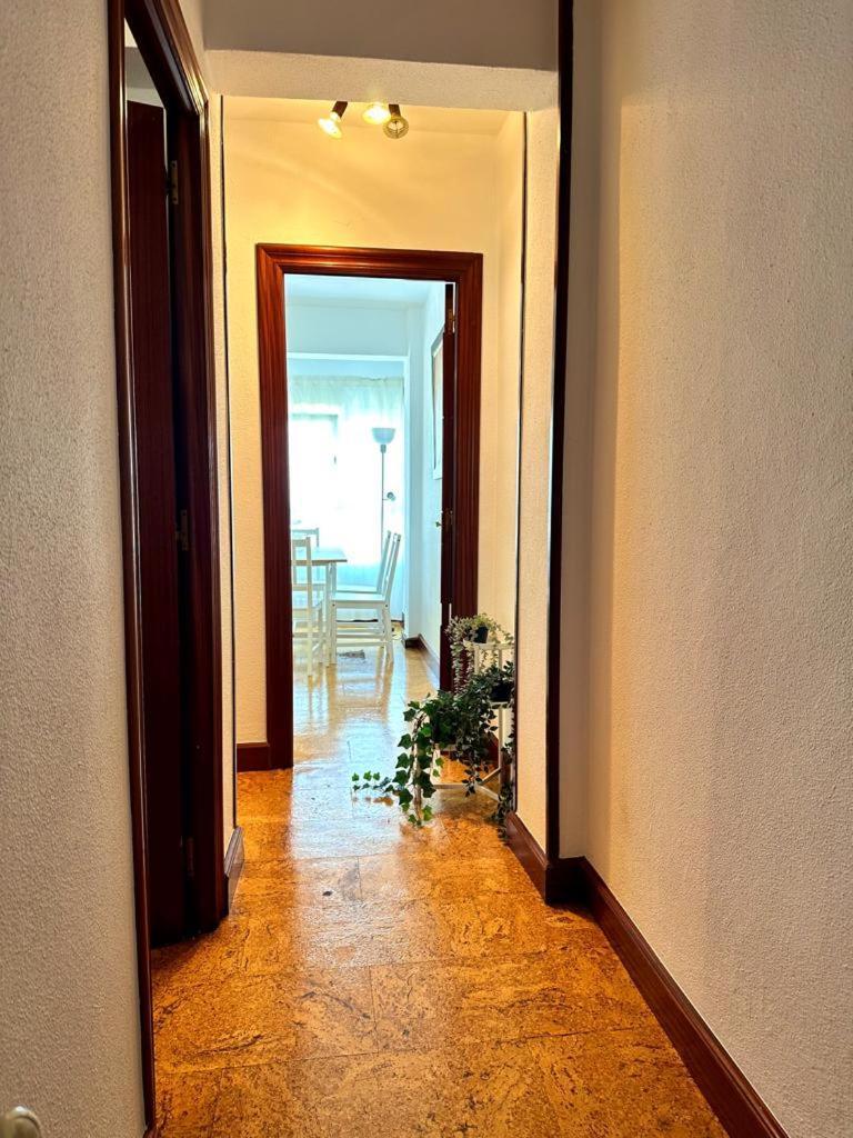 Apartamento Soleado Para 8 Personas En Santona Exterior photo